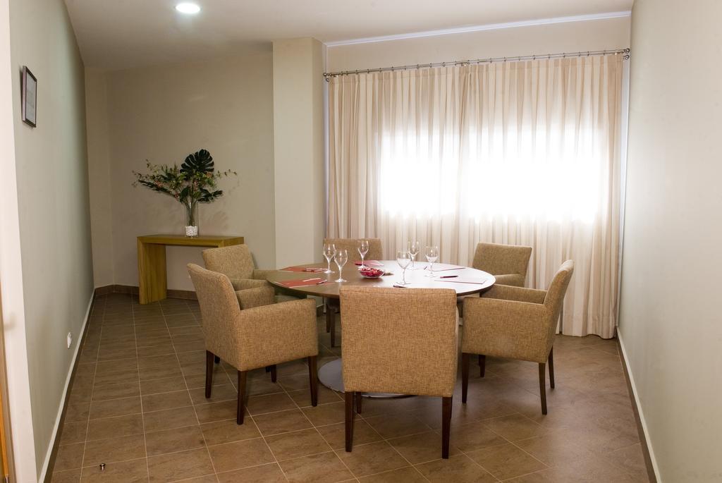 Hotel Azuqueca Azuqueca de Henares Extérieur photo